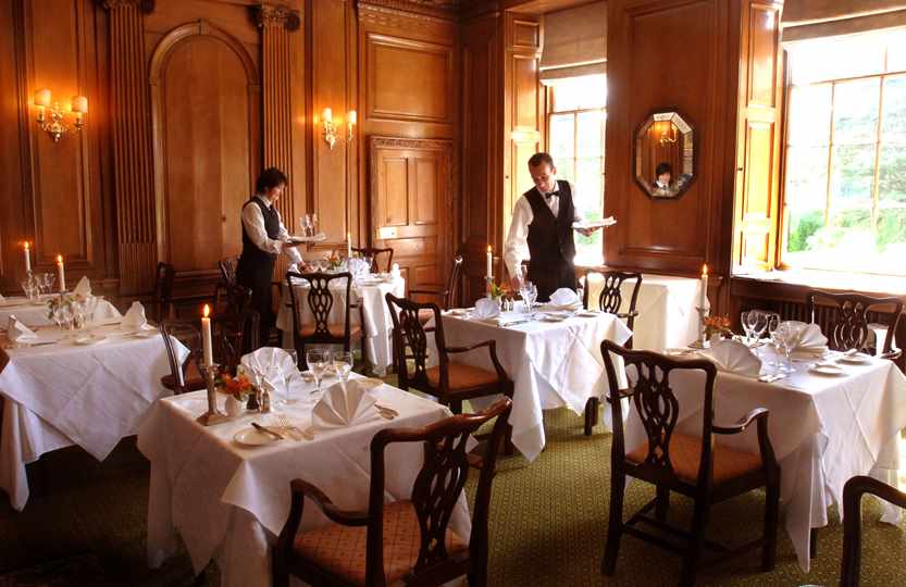 Middlethorpe Oak Dining Room